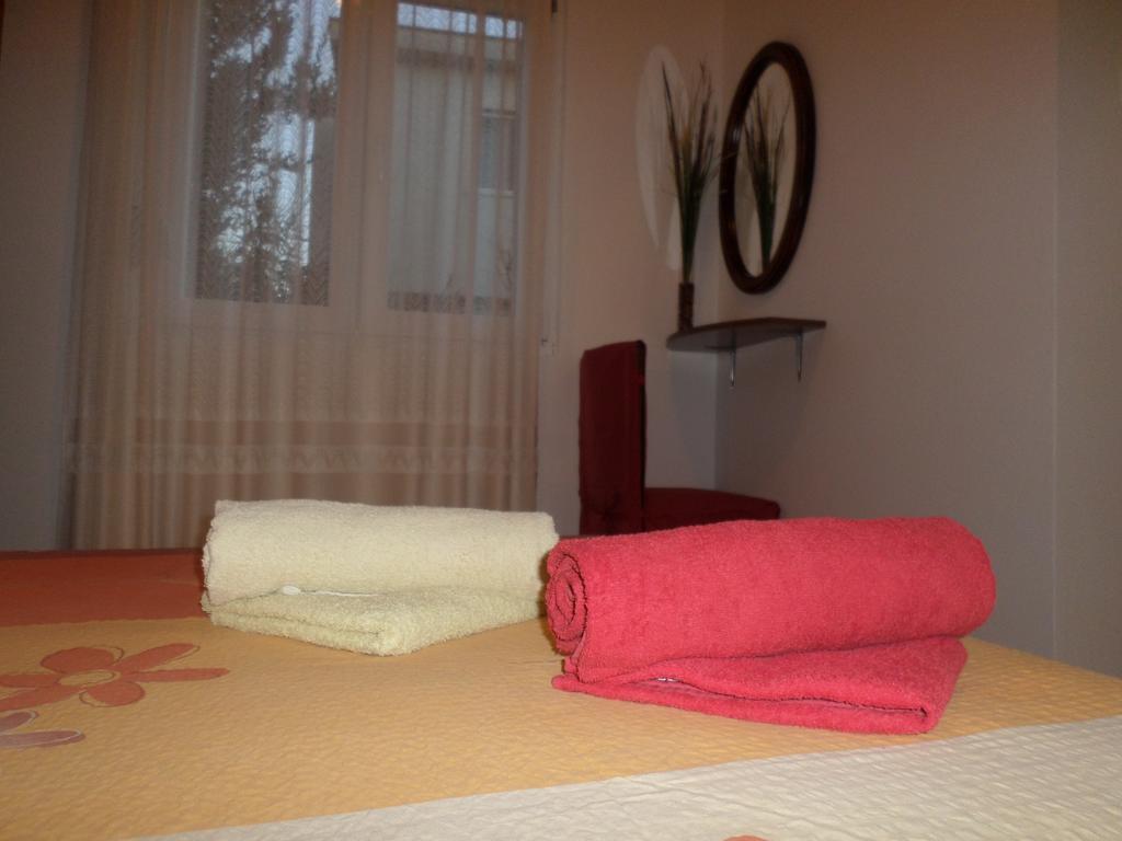 Apartments & Rooms Tea Zadar Habitación foto